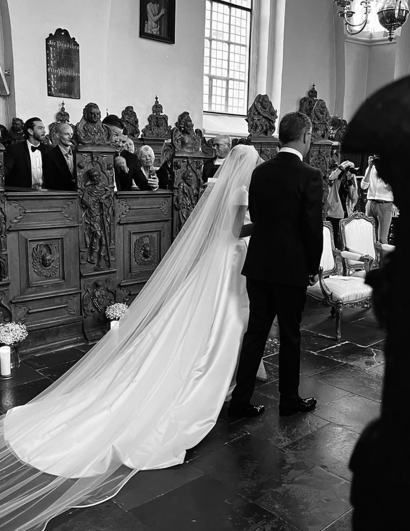 Rigtig brud i Couture-Stuen brudekjole